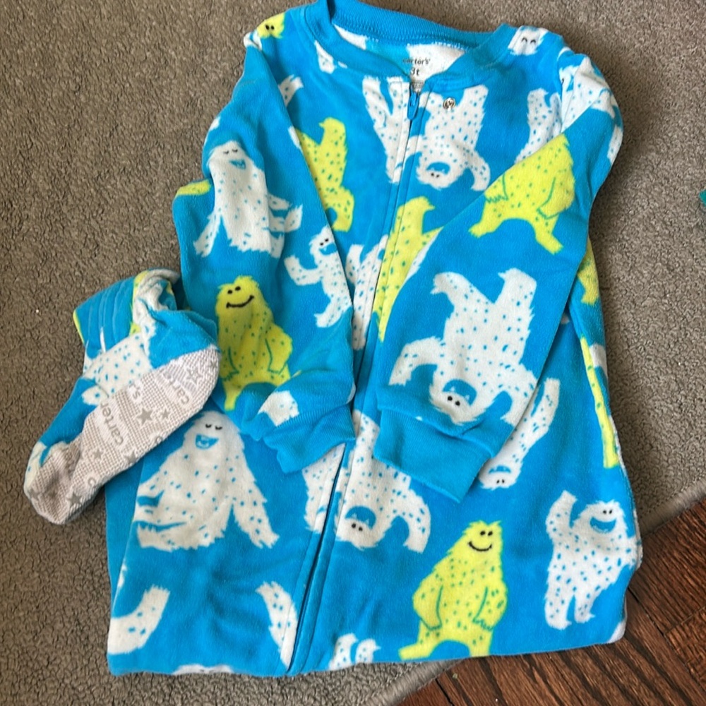 ✨4 for $10! Monster Fleece Pajamas